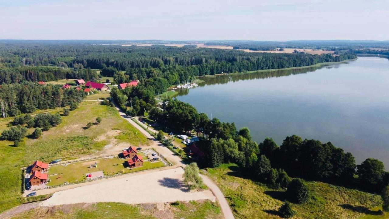 Osada Skorupki - Caloroczne Domki Na Mazurach Exterior foto